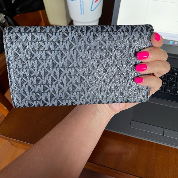 Michael Kors black and red multiple opening wallet new without tags never used. - Picture 6 of 9